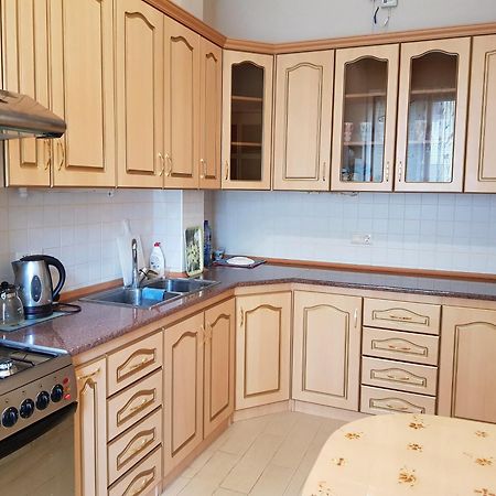 Apartments On Tumanyan Street Erévan Extérieur photo